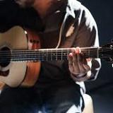 Gitar Gitar